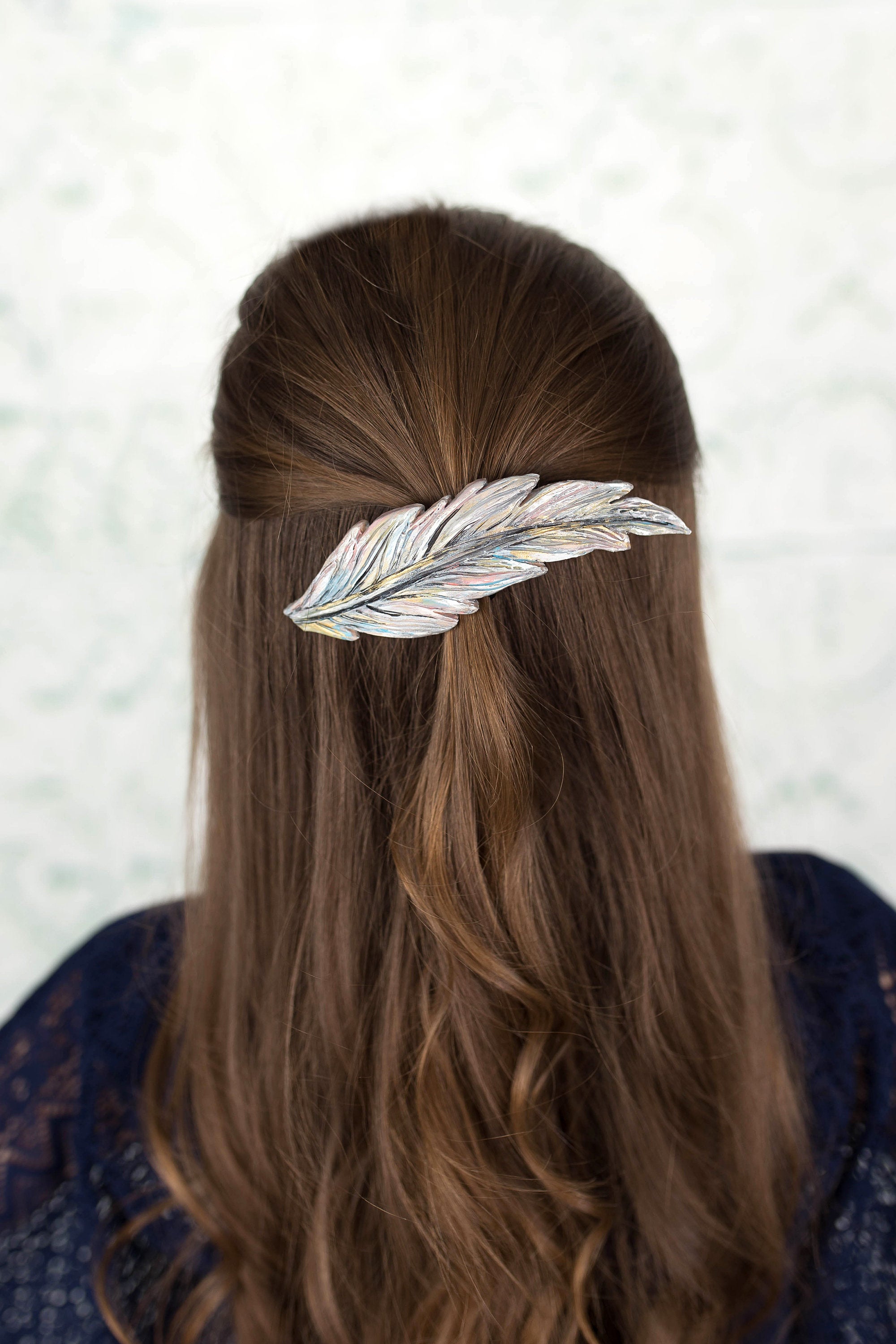 Silvery Feather